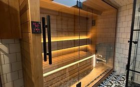 Cracovia Luxury Bright Apartment Great Location Sauna
